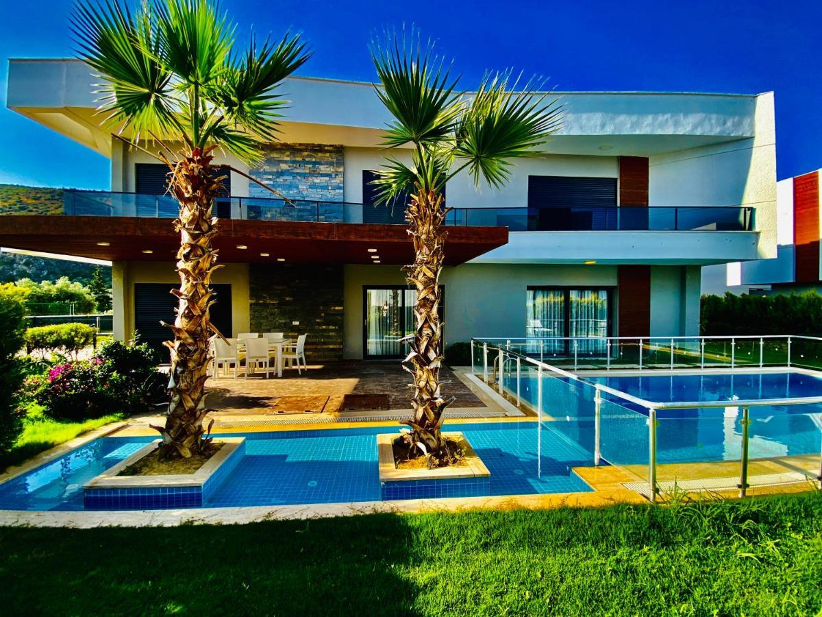 Nda Havuzlu Oasis Evleri 8 Villa